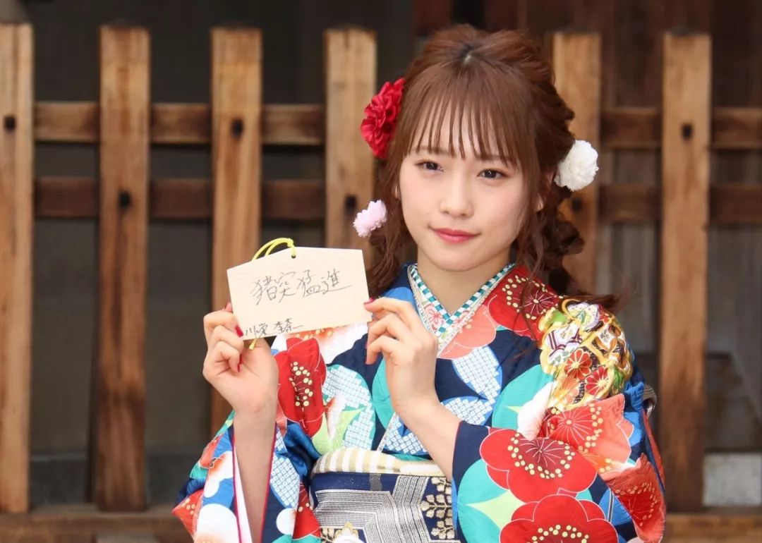 川荣李奈放弃事业结婚生子，刚结婚丈夫就被曝劈腿
