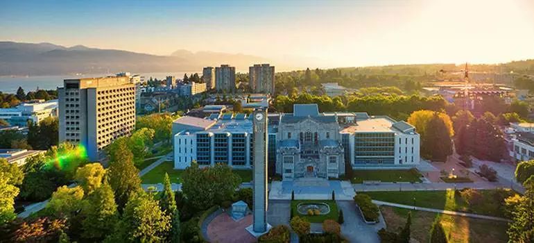 ubc大学世界排名_世界排名前100的大学