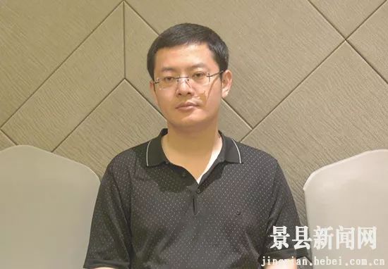 县委常委 宣传部长时励出席新闻发布会