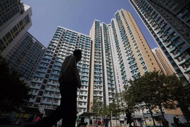 一个月工资都租不起一套房,香港生活质量竟比