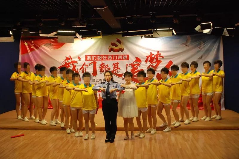 永沐家国情 感恩促蝶变——河北省女子监狱开展"5.25"