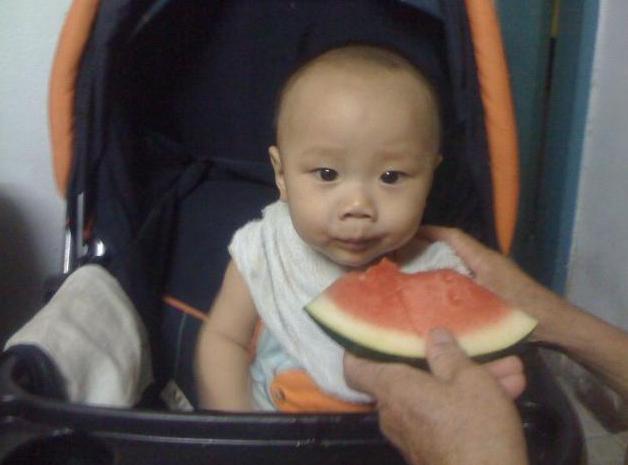                     提醒家长：到了六月，少给孩子吃3物，比泡面还垃圾，积食又咳嗽