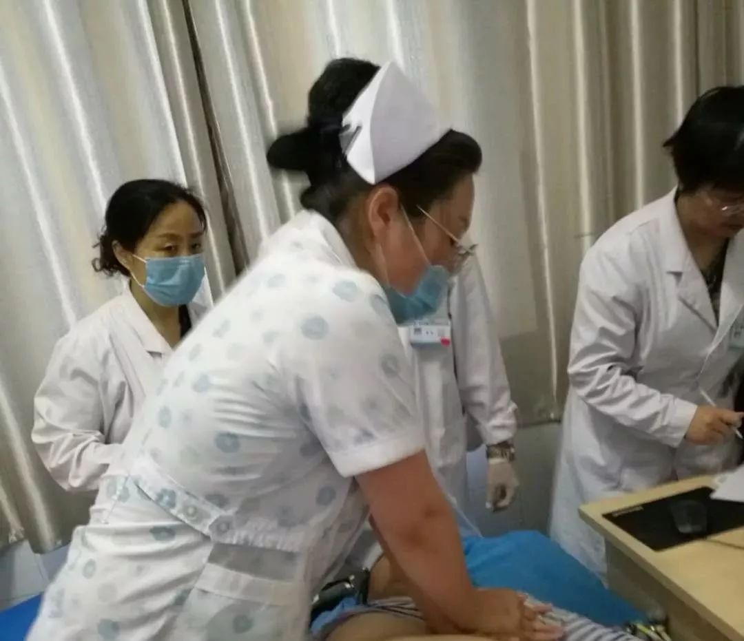 就发生在柳新,为柳新医院点赞,成功抢救心跳骤停患者一列,还心存侥幸