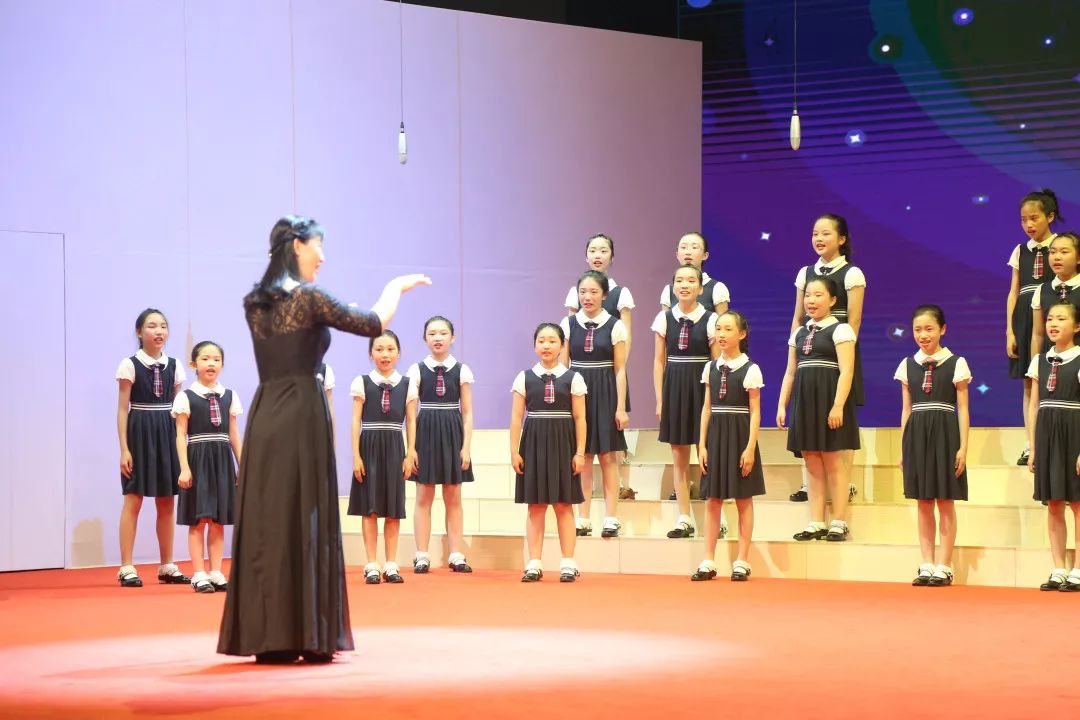 浦江县实验小学"天籁之声"合唱队获金华市中小学生艺术节声乐专场