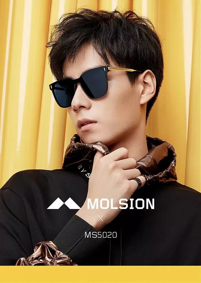 客官请留步,10000副眼镜集赞就送!免费等你拿