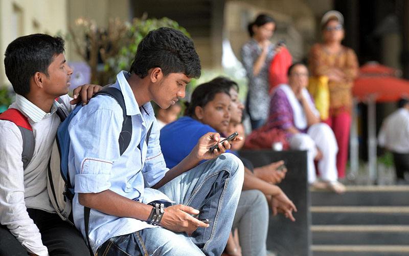 印度中高端手机为何打起“价格战”-锋巢网