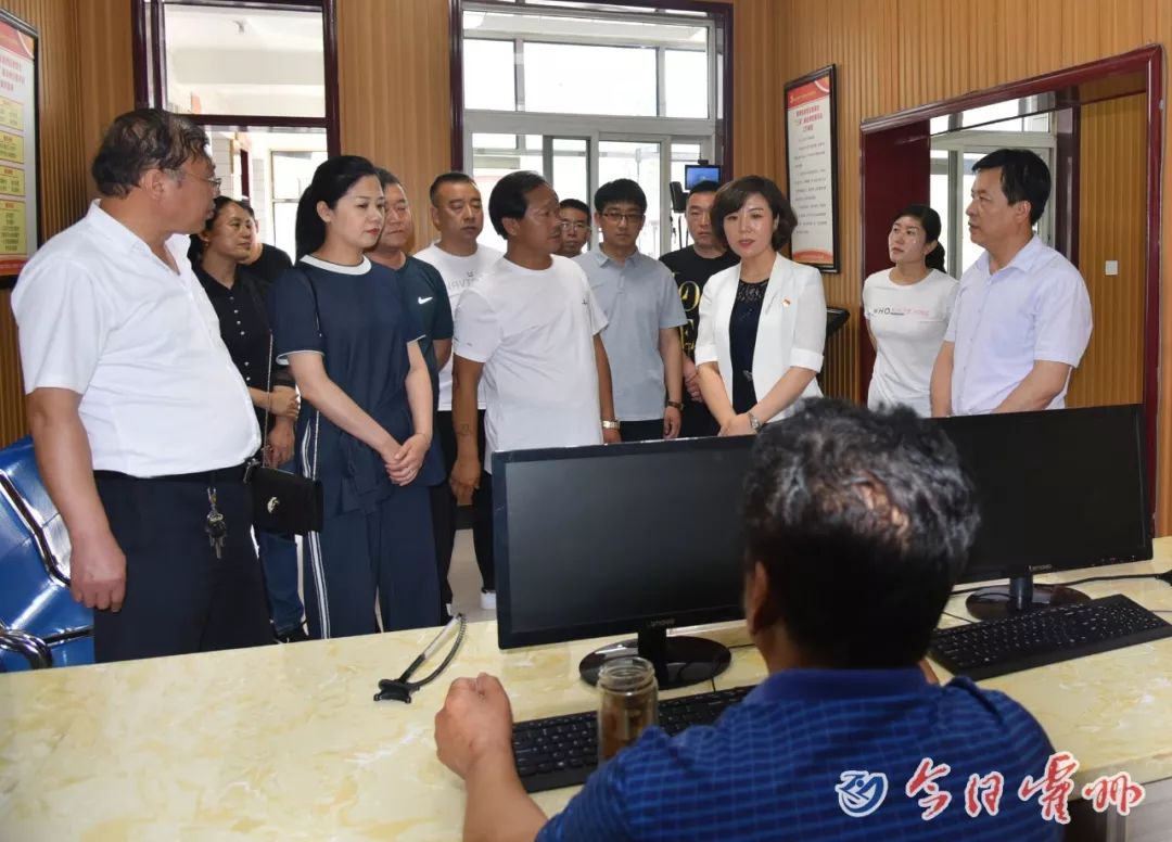 郭丽华检查指导省级文明城市创建工作