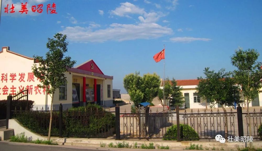 礼泉 0c674ff9603949b08a2d1e337d5262c0.jpeg