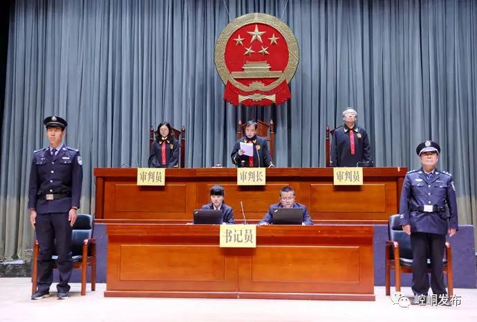 法院审理查明 2011年以来,被告人郭文为获取客车运营利益,强迫他人