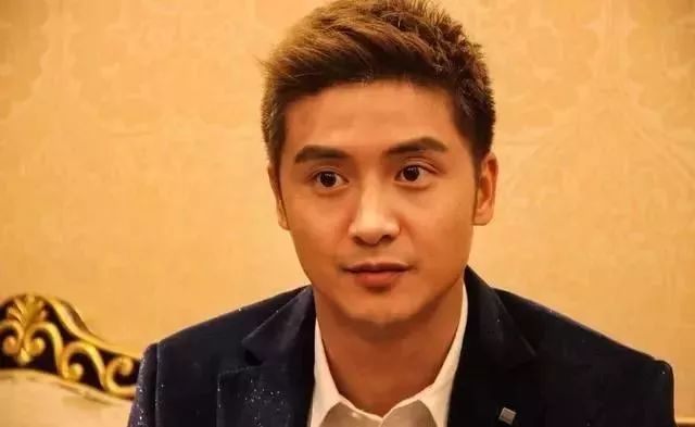 娱乐圈洁癖最严重的八位明星,家里沙发不让坐,一天刷八次牙 下边毛最多的女人图片