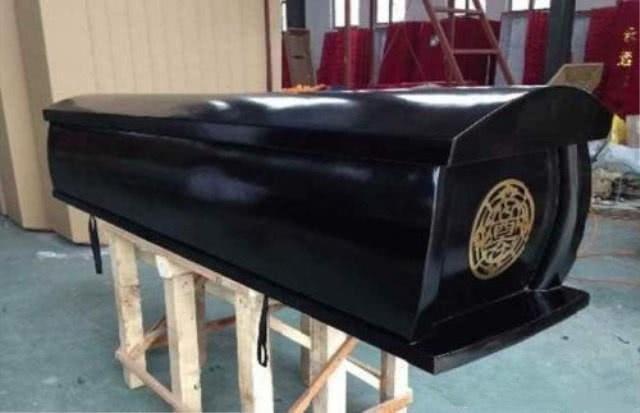 抬空棺材有何讲究 3a800db0ef92445ca6a92ad573062e40.jpeg