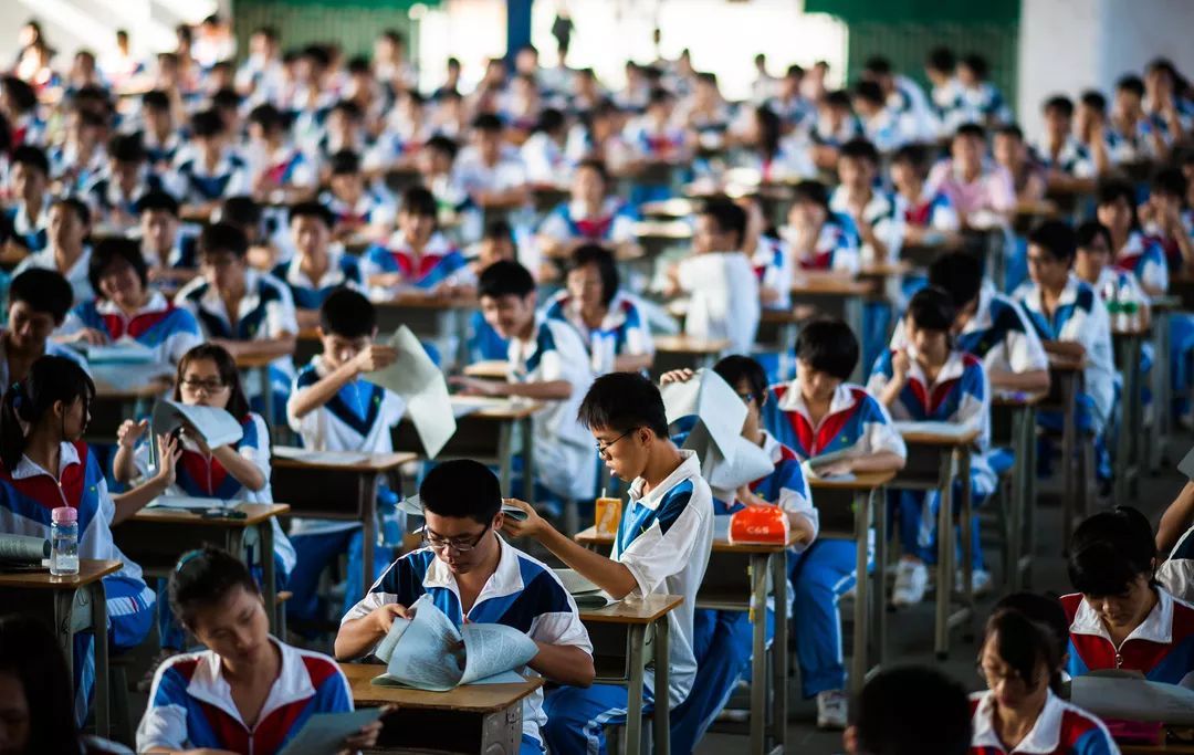 中国学生为什么青春期最丑 答案太扎心了
