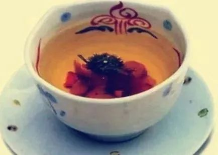 喝什么茶能清热凉血 a558f1f905d34741af1af93c476c608d.jpeg
