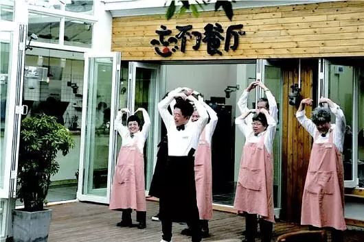 黄渤与舒淇深夜谈心,退出极限挑战的原因令人心疼 沙龙365真人娱乐