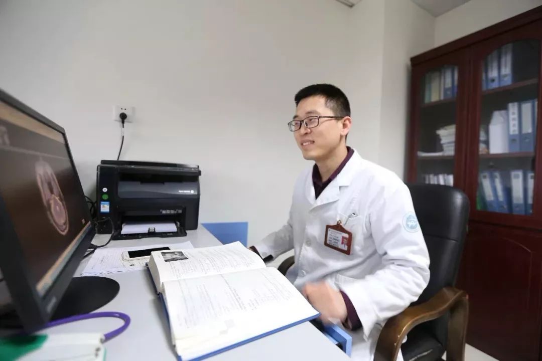 硕士和博士的区别待遇 aea9bd43a77a431fb4106082db9b6c50.jpeg