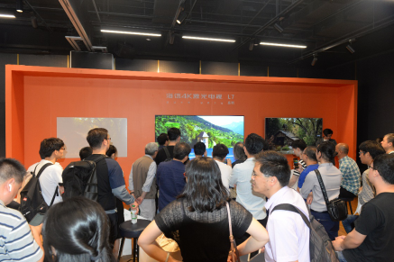 海信激光电视“家庭电影节开幕”： 2019年最热的暑期大片一览无余-家电圈官网