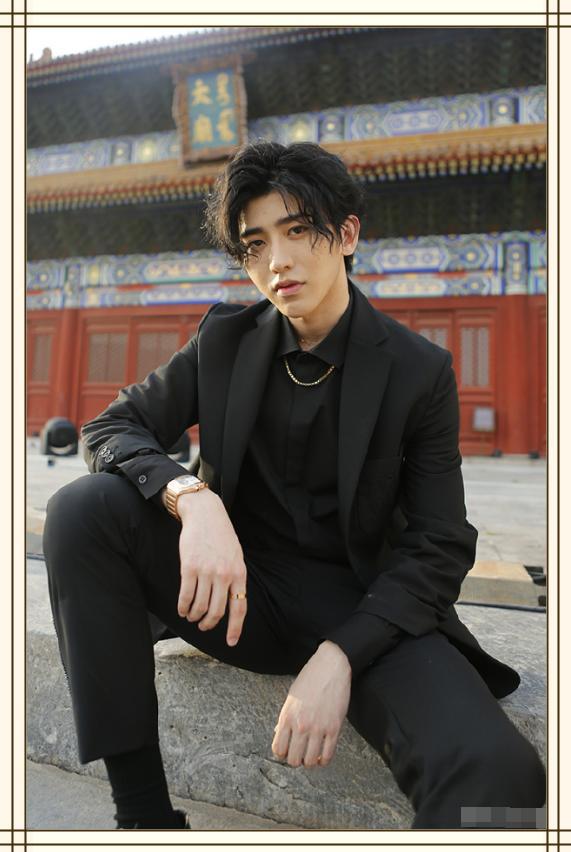 叫哥哥已经过时了!看到粉丝对蔡徐坤的称呼,你