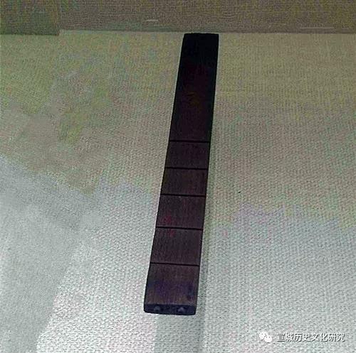 由两次失之交臂的唐代铜尺说开去