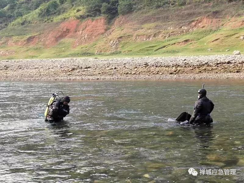 鲁容乡人口_人口普查(3)