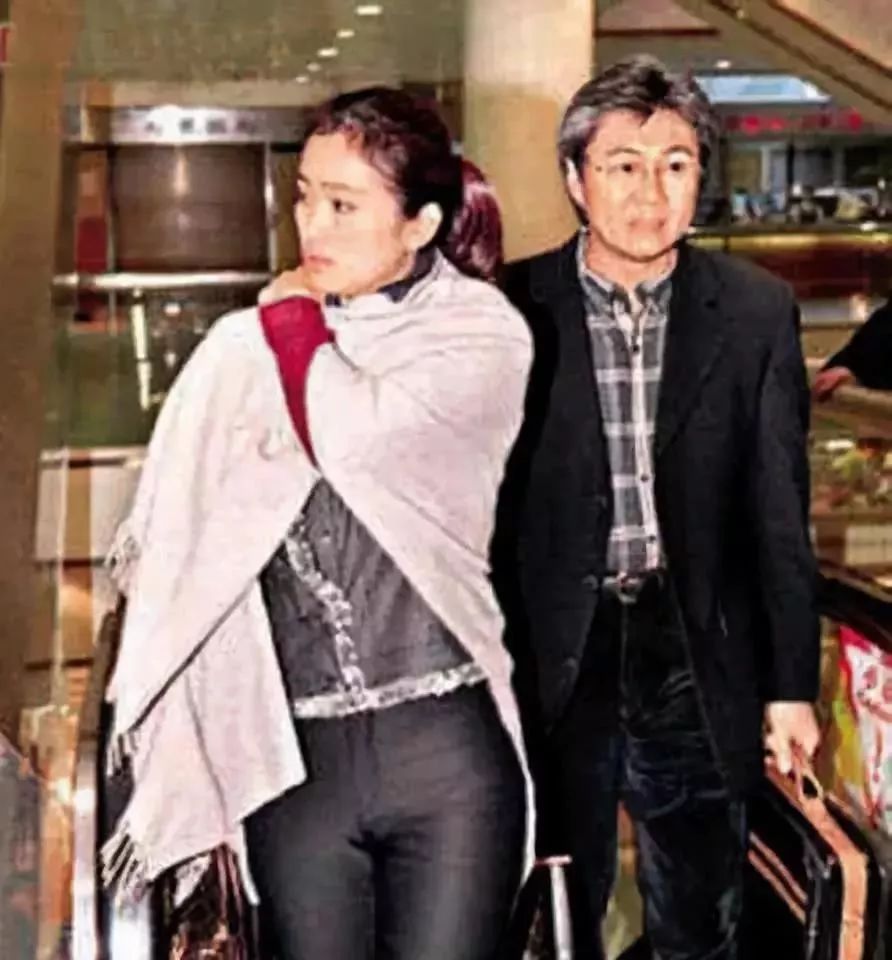 连"渣男"都敢嫁的巩俐,活出了女人最华丽地绽放