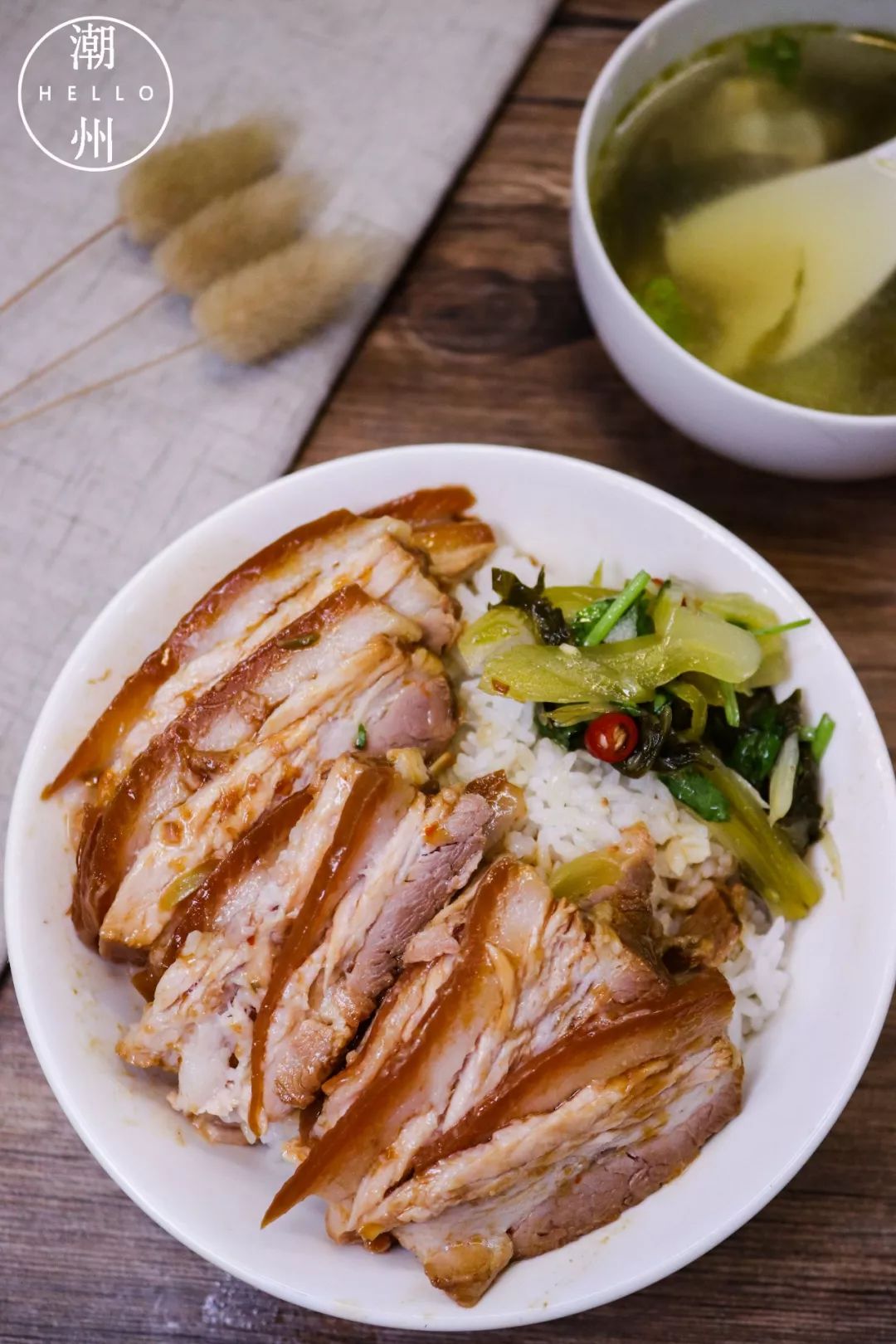 这碗澄海的老龙猪脚饭,在潮州开了挂