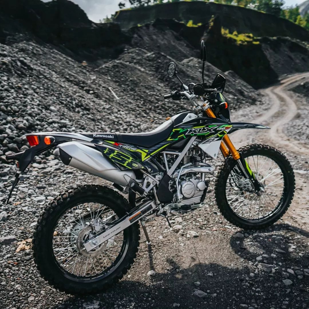 视频:印尼 kawasaki 2019 klx150 se