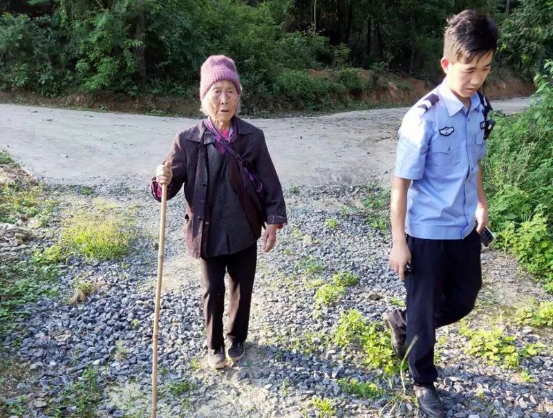 尹老太太
 ,尹老太太最新