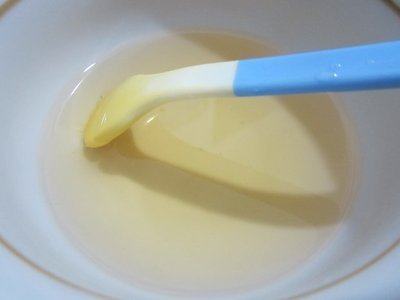                     宝宝风寒咳嗽、风热咳嗽，这两个食材煮水，化痰止咳，2天除根！