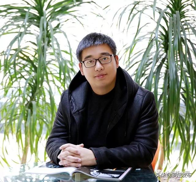 徐海峰,供职于荣成农村商业银行.