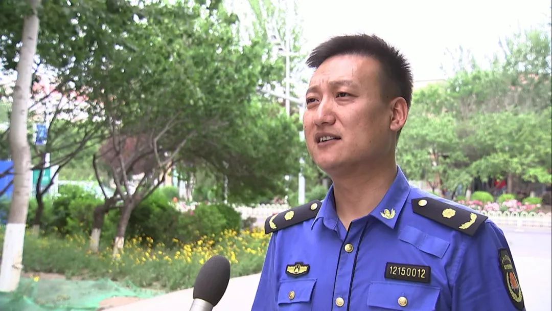 区城市管理综合执法局法制科