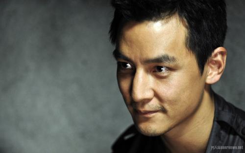 吴彦祖盲肠溃烂延误治疗,医生:再晚来一天就会死!