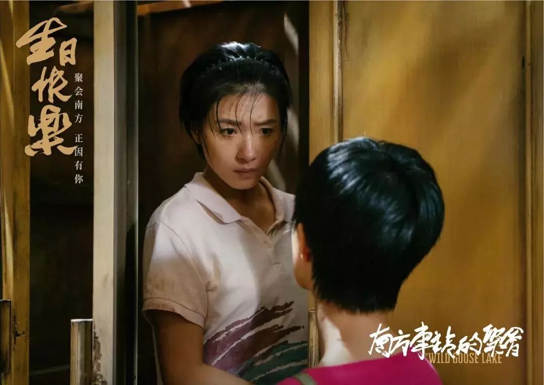 胡歌在国内人气 d4a6c52330394429ab530a91f54ba325.jpeg