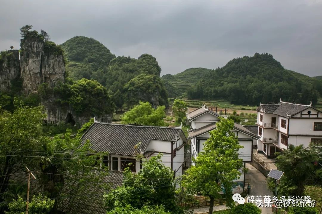 大山里的一块美玉贵州大方菱角传统苗族村寨