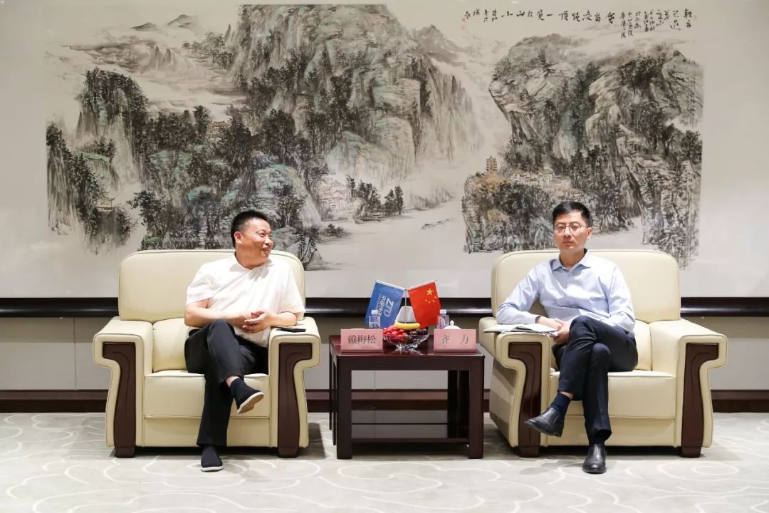 桐庐县委副书记县长齐力一行到中通快递集团总部走访调研