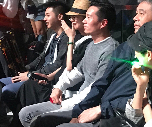 安以轩挺孕肚看杨丞琳演唱会 两女神同框引发回忆杀 金百利平台