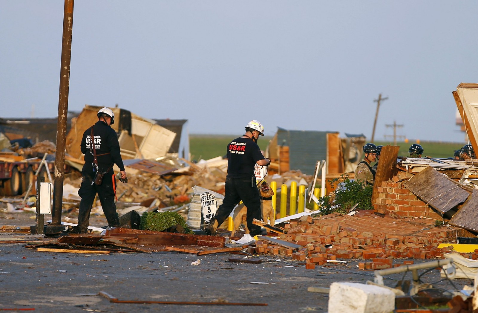 移民生活 俄克拉荷马遭龙卷风致2死多伤