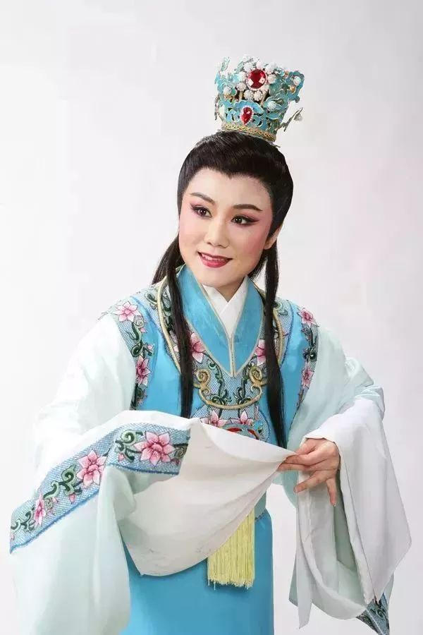 梁山伯与祝英台小说作者 33e32a3c17444b369bbc6542b2e91c06.jpeg