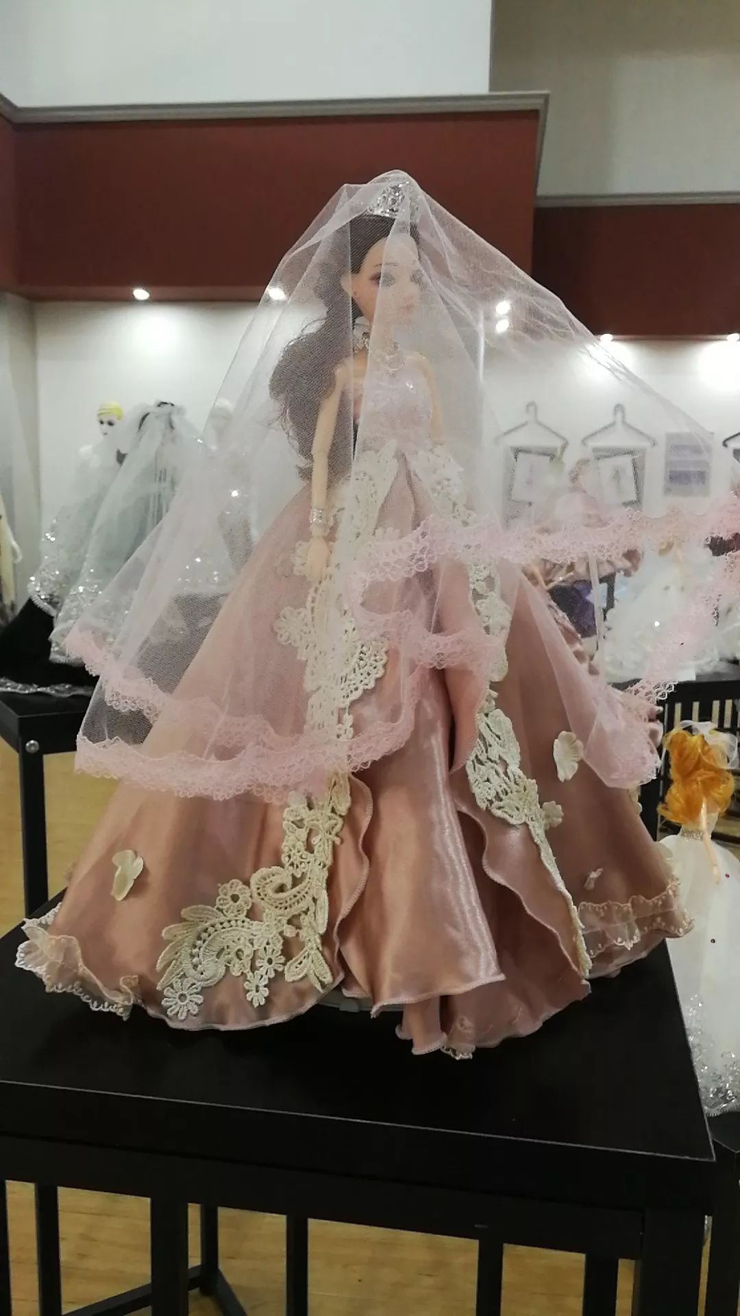 惊艳!宁波这名男生做的“芭比娃娃”服饰,连女生都自叹不如! 888真人娱乐百家乐