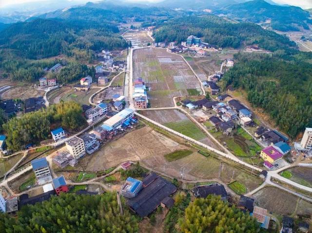 尤溪县汤川乡溪坪村,原名溪平,位于尤溪东南部,旧属十九都,与闽清县