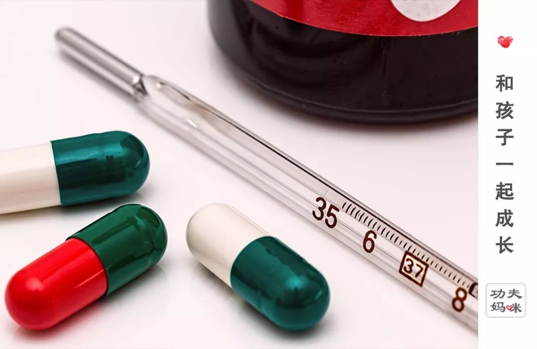                     两岁男童凌晨发烧身亡，只因爸爸做了这件事……