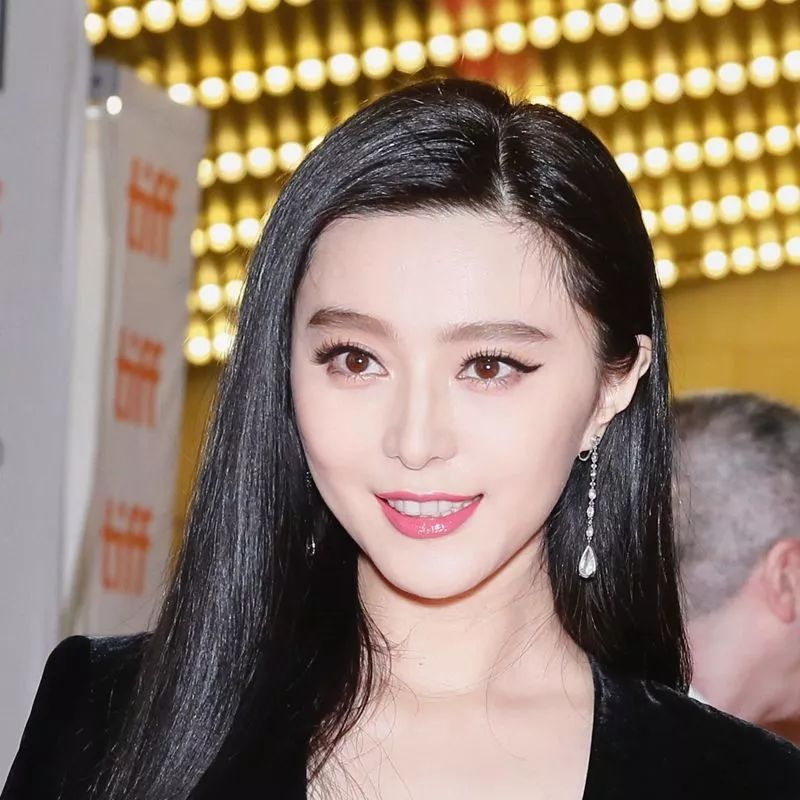 修饰脸型的万能法宝  流苏耳环