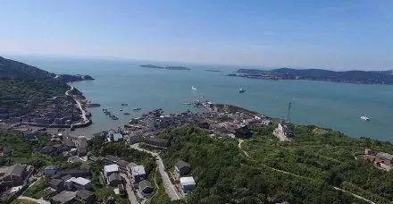 是不可多得的旅游避暑胜地 图:@台州日报全媒体中心 大陈岛山海一体