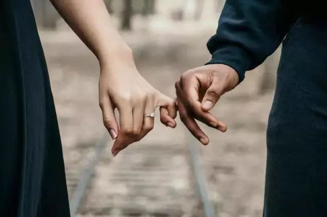 结婚6年,我老公今年也才6岁 电子游戏老虎机