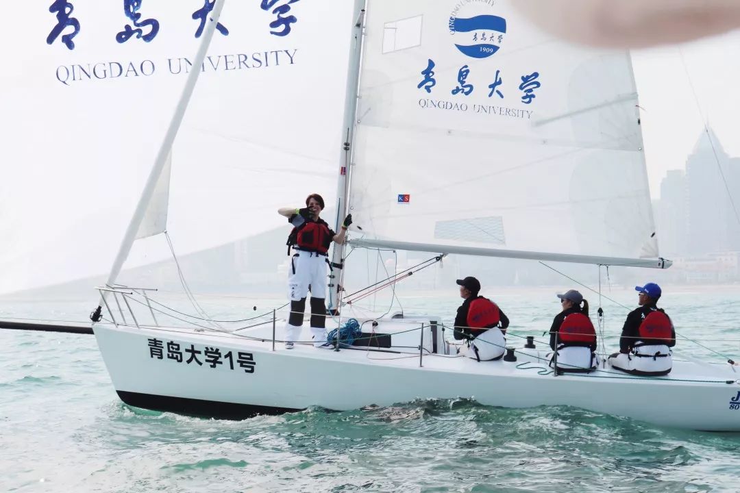 青岛大学帆船队受邀参与cctv4中文国际频道节目录制