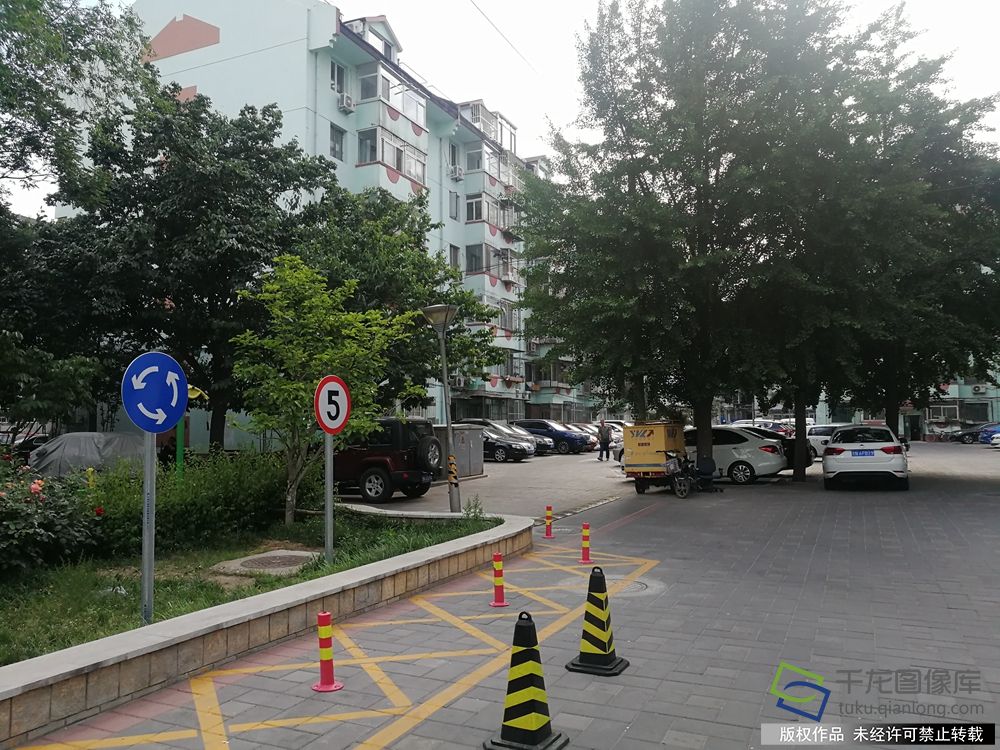 石景山区鲁谷街道6个老旧小区"准物业"升级 "四个一点