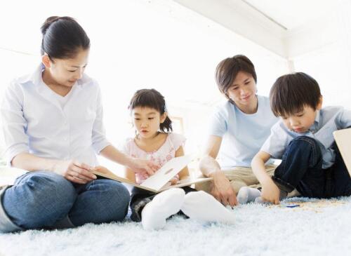                     原创            孩子很容易出汗 睡觉头发总是湿的怎么办？