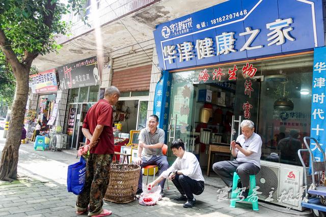 息烽人均消费_息烽集中营(3)
