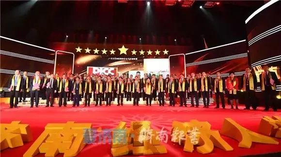 2018年年度经济人物_2018 影响济南 年度经济人物评选揭晓 50家企业上榜(2)