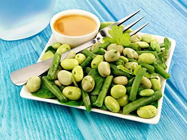 什么食物含钾高又营养 ecc2aa18853f4f6bb3ad5cbe6155051c.jpeg