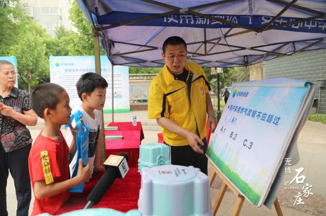 正定和鹿泉人口经济总量比较_鹿泉比较便宜点的旅馆(2)